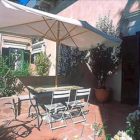 Hotel L'orangerie 3*